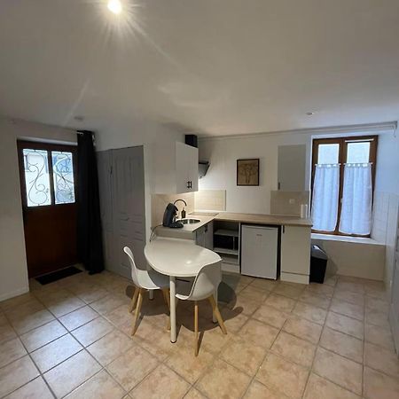 Studio Cosy La Theols A Issoudun Exterior photo