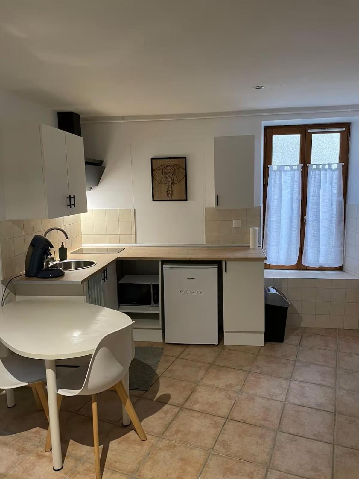 Studio Cosy La Theols A Issoudun Exterior photo